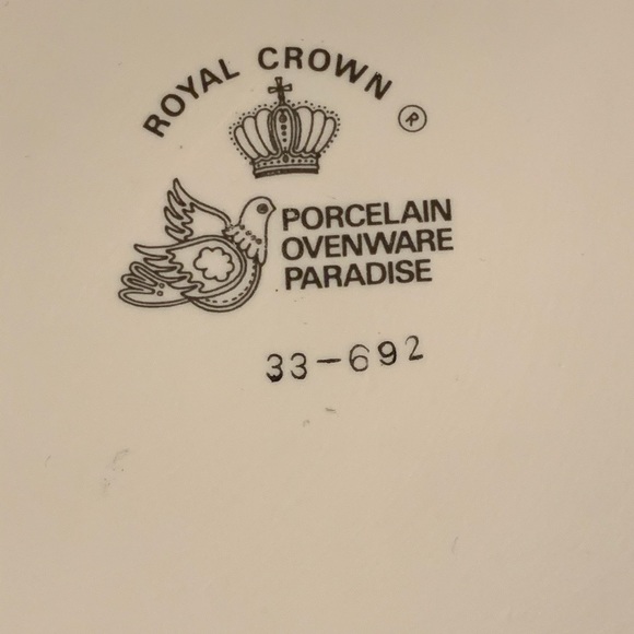 ROYAL CROWN PORCELAIN OVENWARE